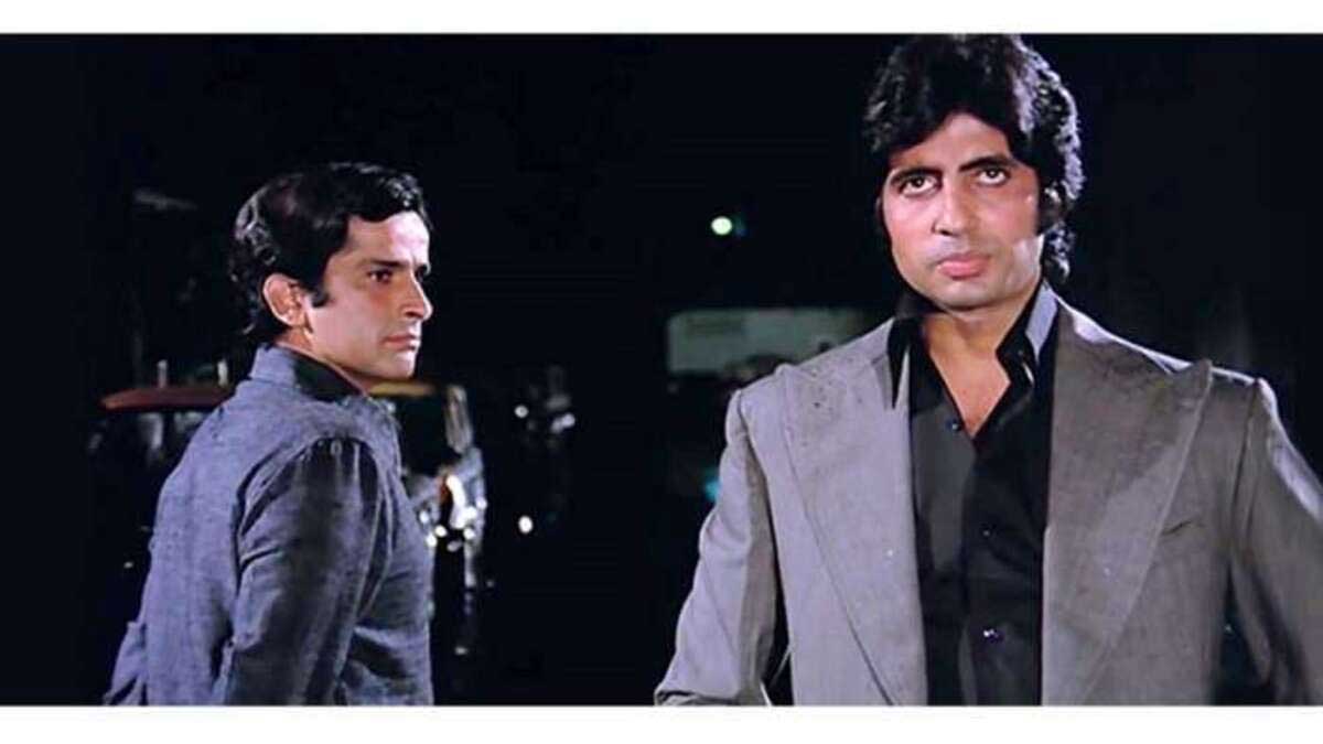 Iconic Bollywood Dialogues for Mother's Day
