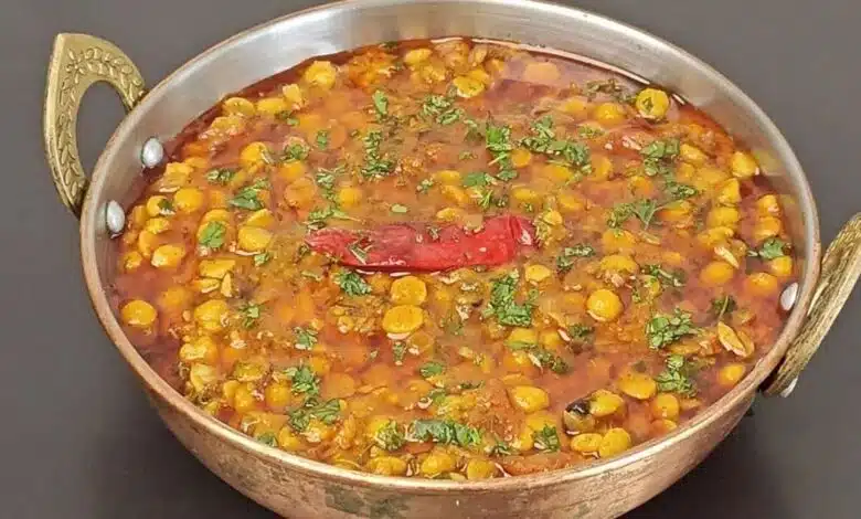 Make Kashmiri style Chana dal recipe at home