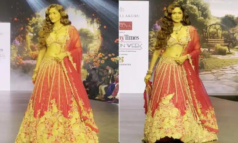 Mrunal Thakur wore bright pink lehenga in fashion week