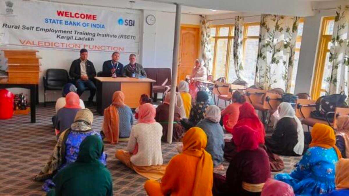 RSETI in Rajouri provides free training to women to make self-reliant