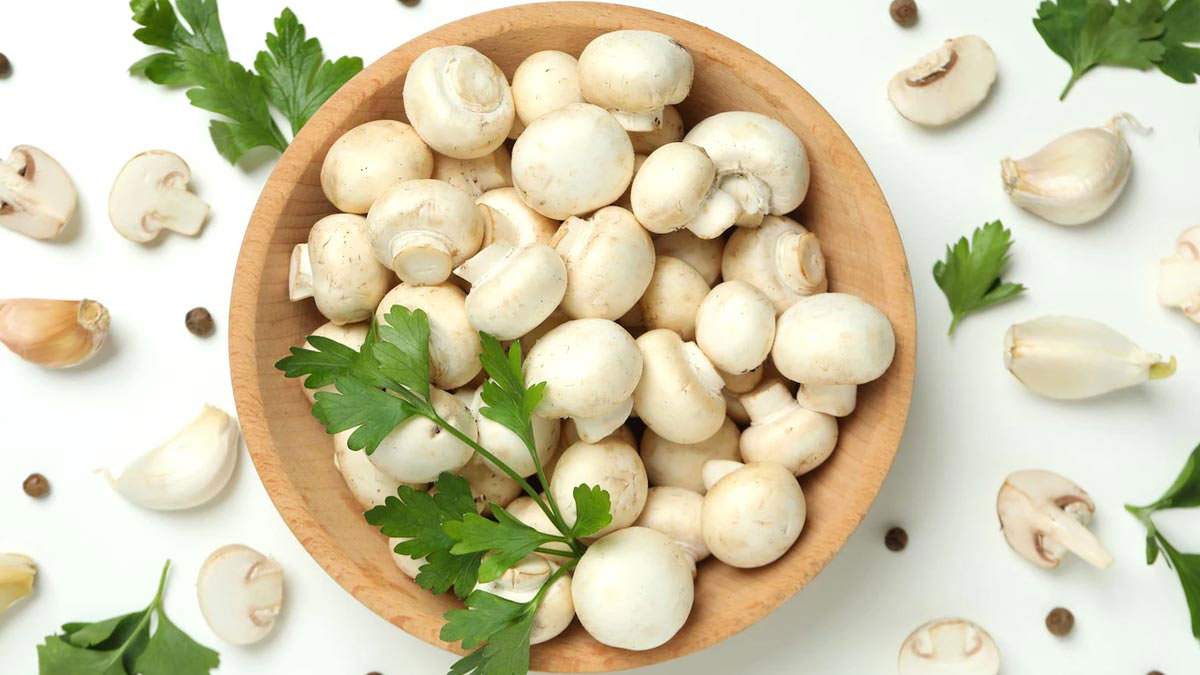 What are the benefits and disadvantages of eating Mushrooms