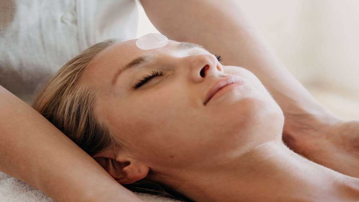 13 types of facials, their methods and benefits