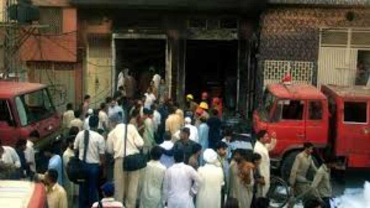 2 killed in Pakistan after laptop explodes in fire