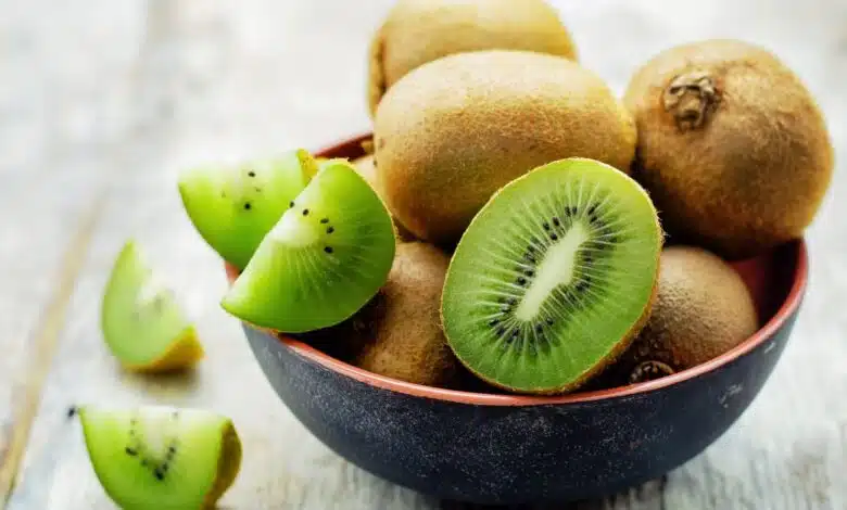 5 biggest benefits of eating kiwi in summer