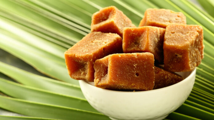 6 benefits of eating jaggery on an empty stomach every day