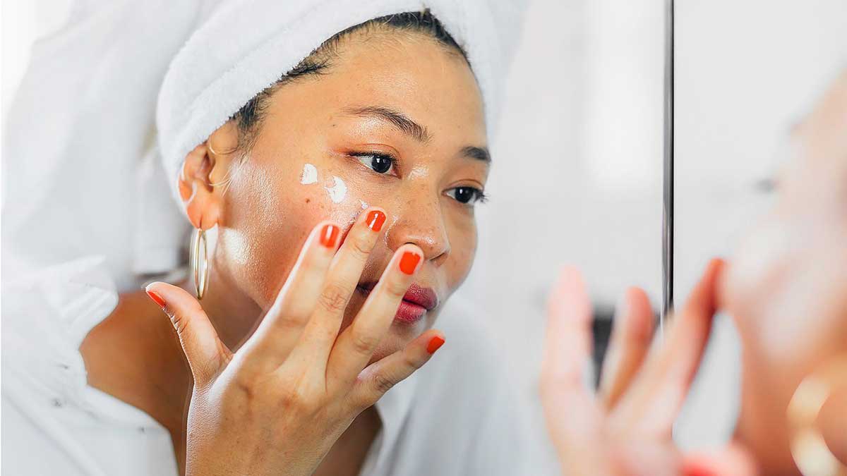 6 skincare ingredients that fight your signs of aging