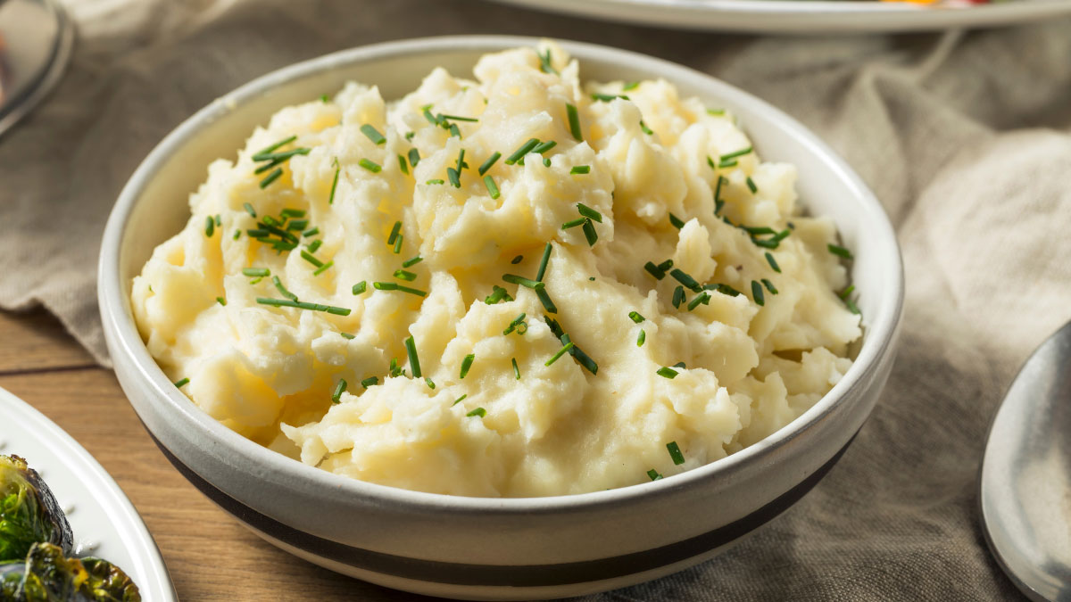 8 Recipes Made With Leftover Mashed Potatoes