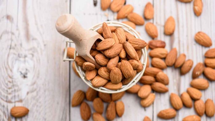 Almond This dry fruit slows down aging and does not cause wrinkles on the face