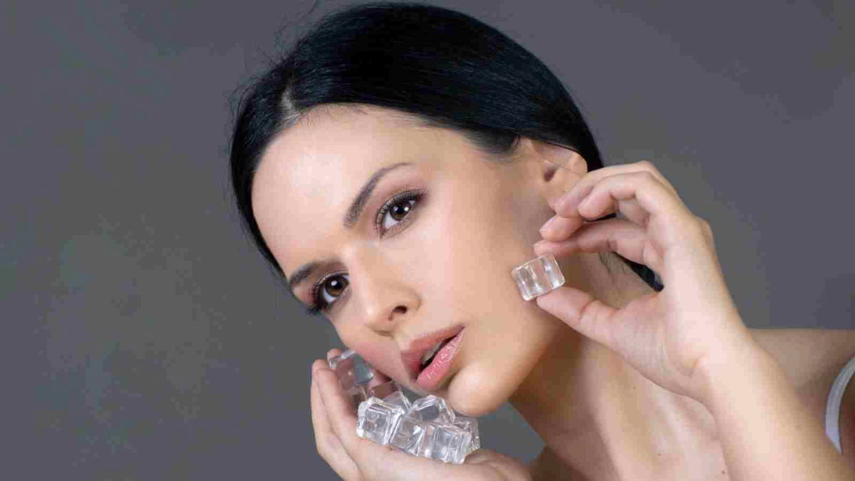Applying ice on the face can cause problems, be cautious
