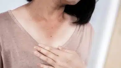 Clean the dark skin of the Neck like this