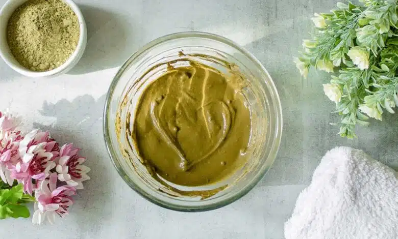 Color your hair with henna, just add this thing while mixing it