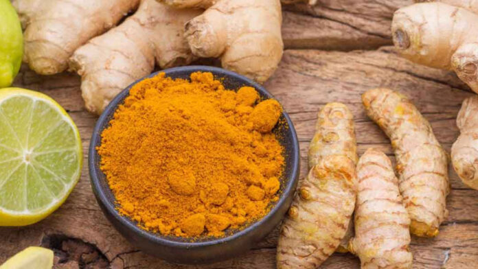 Consuming turmeric and ginger together has these 7 health benefits