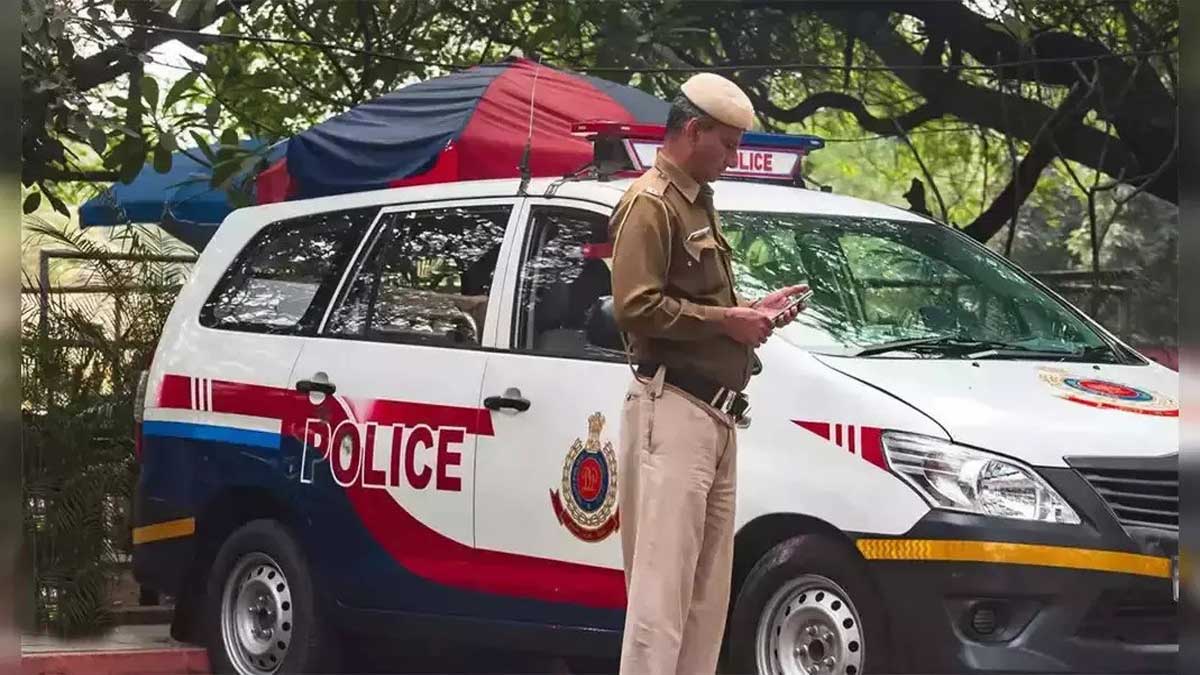 Delhi Police arrested 4 drug smugglers with 245 kg of ganja