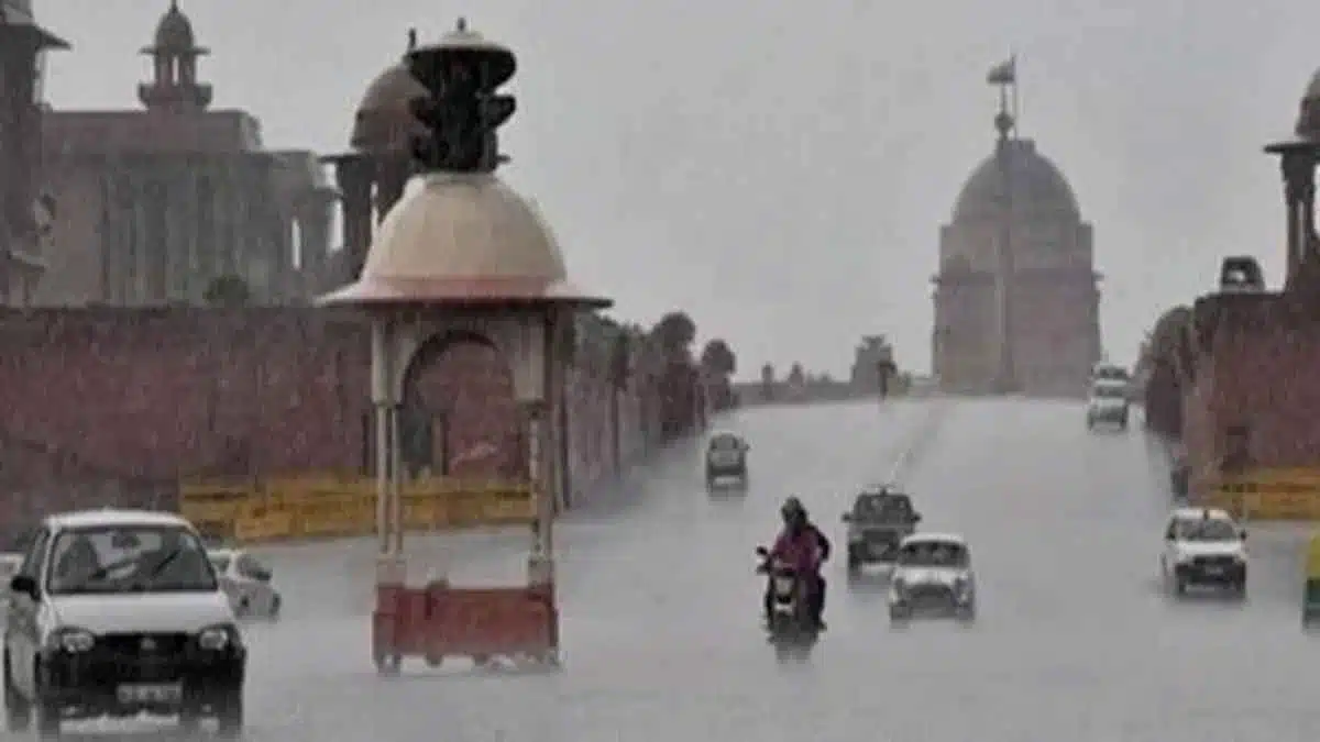 Delhi Weather Clouds will rain in Delhi! There will be relief from heatwave, know the latest update of IMD on weather