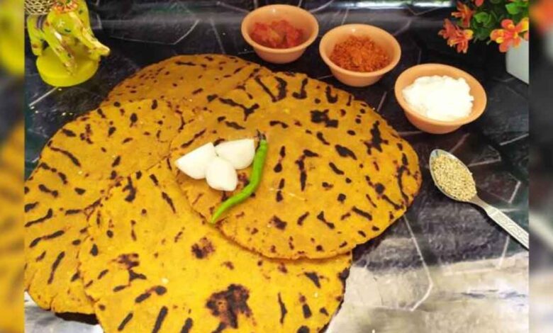 Healthy Maharashtrian Dhapate Recipe For Breakfast