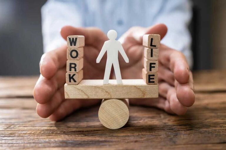 अपने Work-Life को कैसे संतुलित करें?