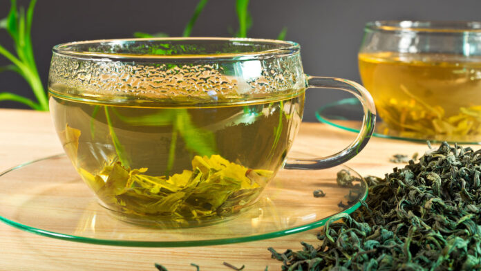 How to drink Green tea to lose weight