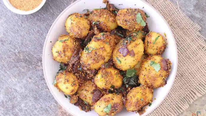 How to make Chettinad Potato Fry at home