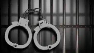 Husband and wife arrested for mobile phone snatching in Delhi