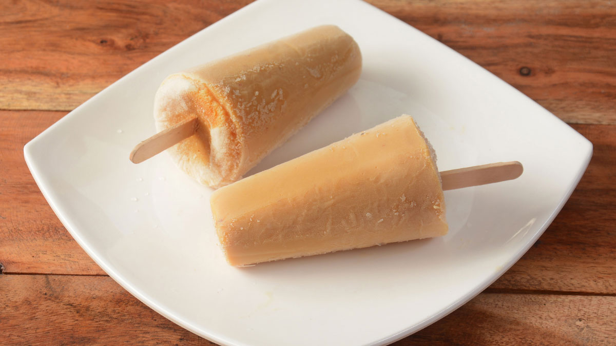If you want to enjoy the taste in summer, then make Rabri Kulfi at home
