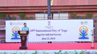 Indians in Kuwait pay tribute to fire tragedy victims during Yoga Day event