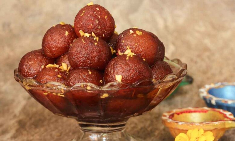 Looks like Gulab Jamun, tastes like cream, have you tasted it