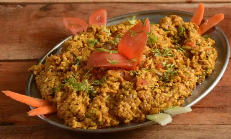 Make Dhaba Style Paneer Bhurji at home