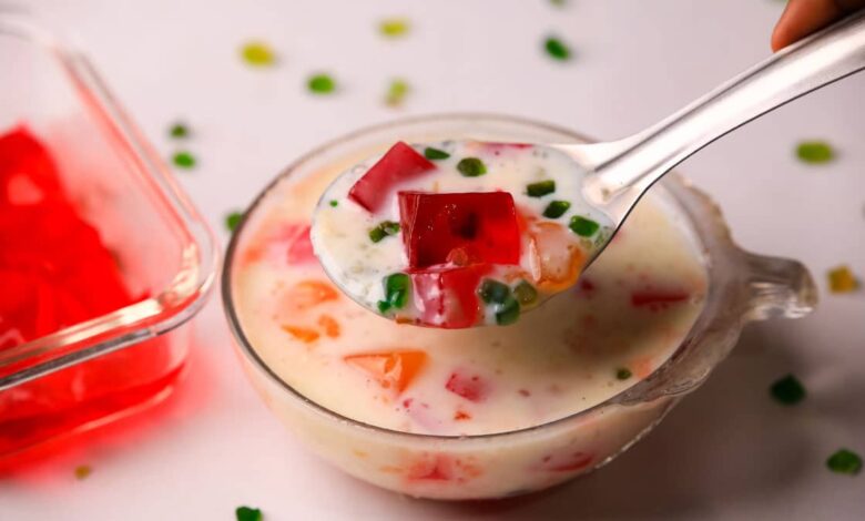 Make fruit custard for children in summer season, know the method of making it