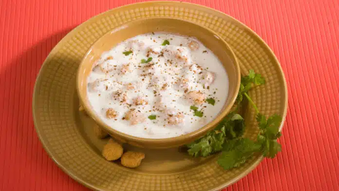 Make healthy raita with makhana in summer, know the recipe