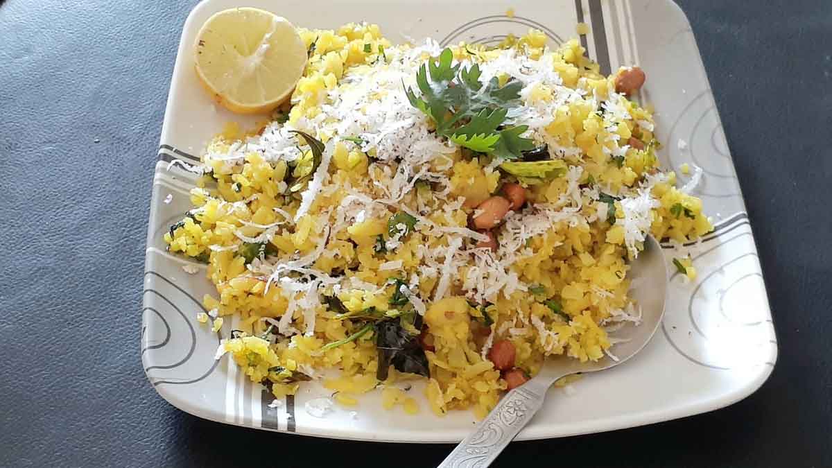 Make this easy and tasty breakfast without frying with Potato poha