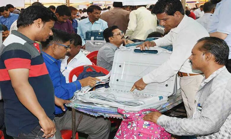 NDA has gained half the lead Election Commission