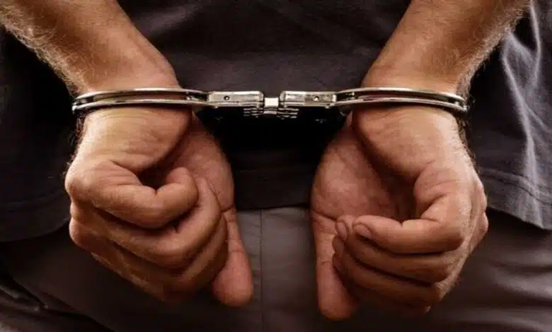Online Scam Rs 12.7 lakhs defrauded by posing as a girl on social media