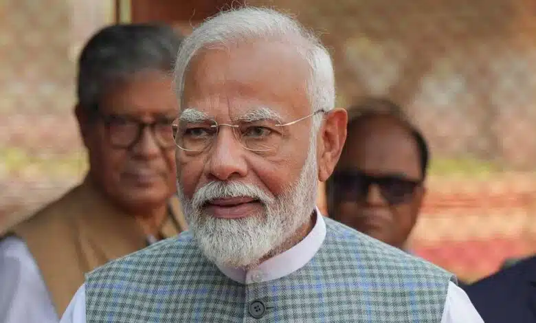 PM Modi greets pilgrims on start of Amarnath Yatra