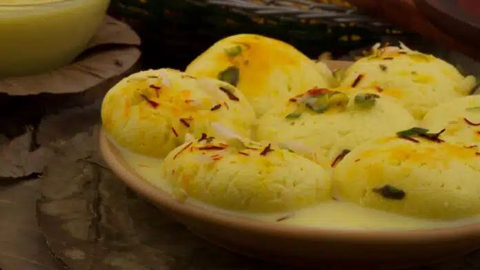 Ras Malai The recipe is very easy, now anyone can make it at home