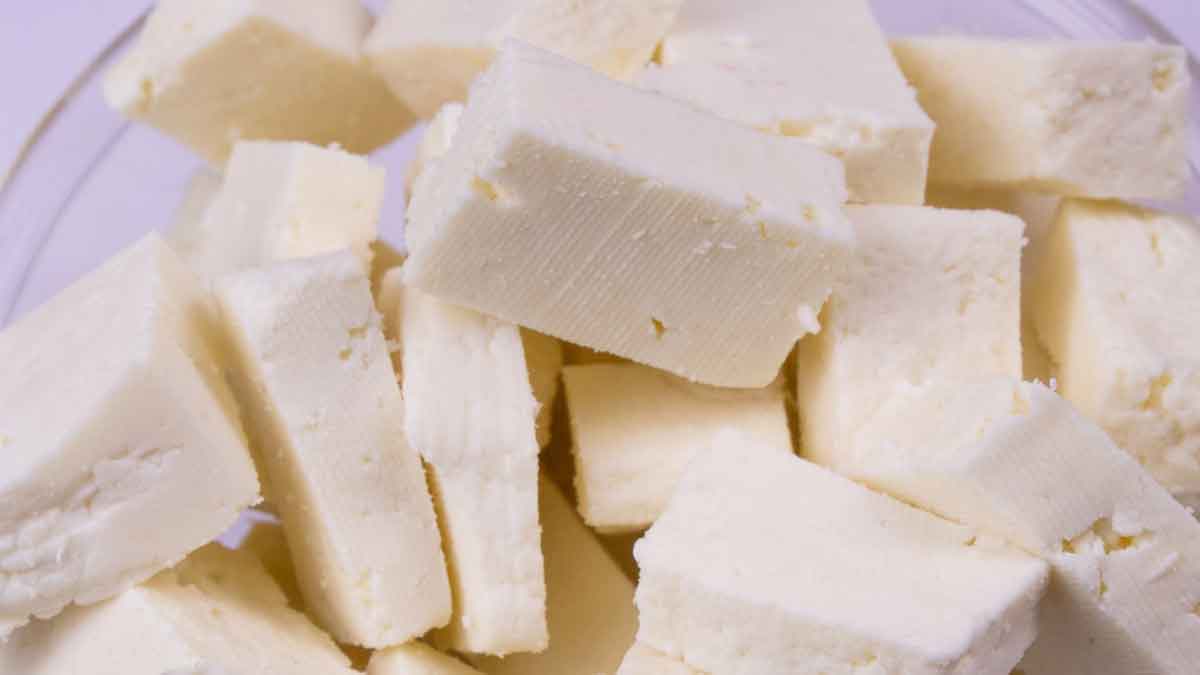 These 9 people should not eat Cheese