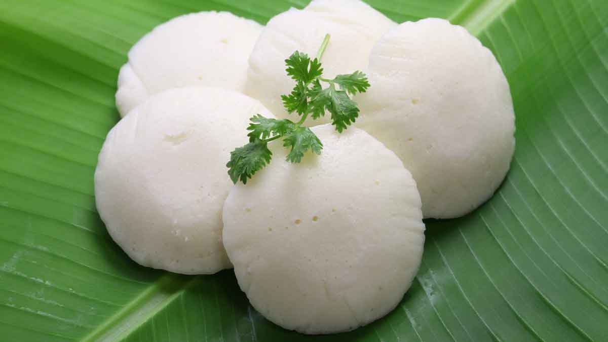 Try this special method to make Idli batter