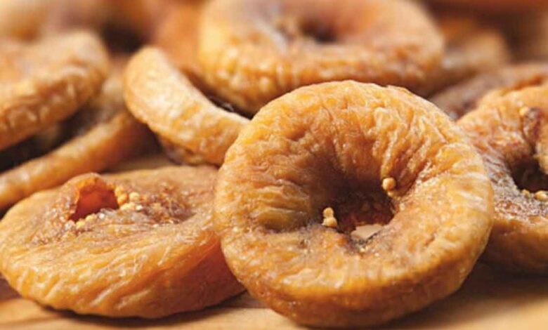 What are the benefits of eating figs in summer