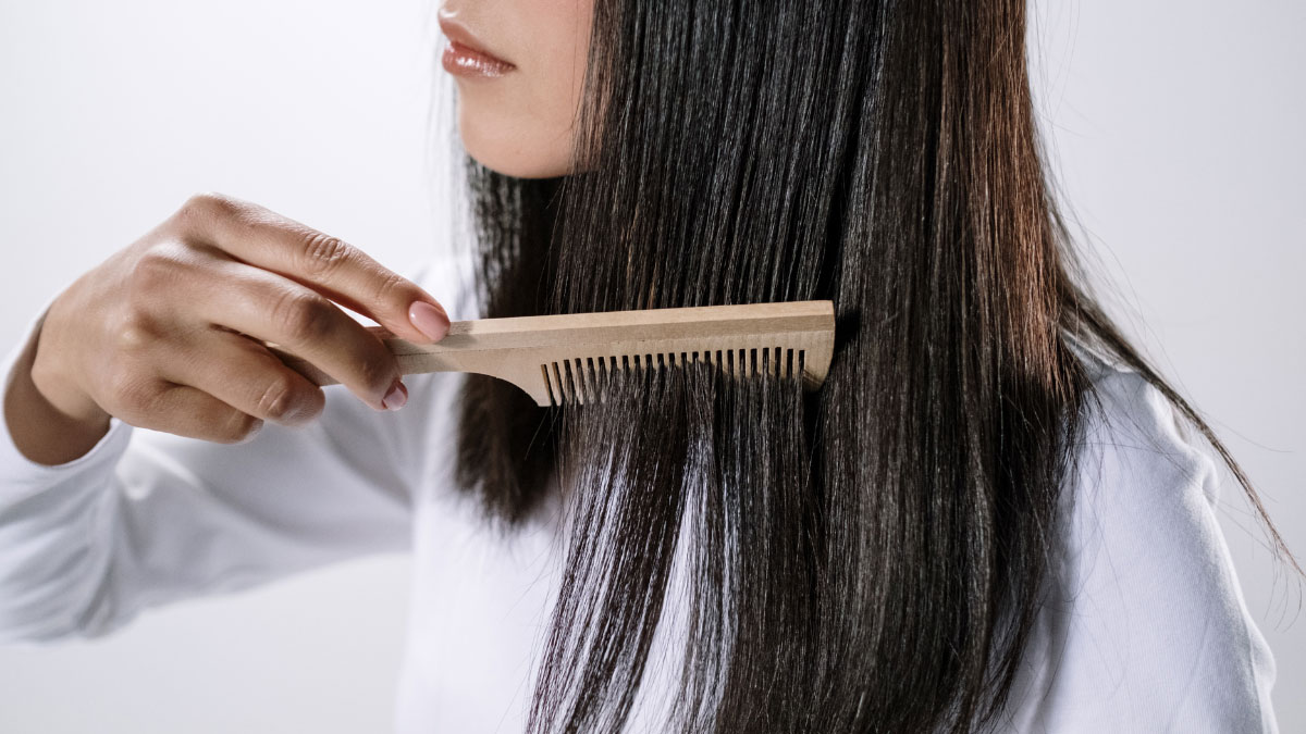 Wooden Combs protects hair from getting damaged, has many other benefits