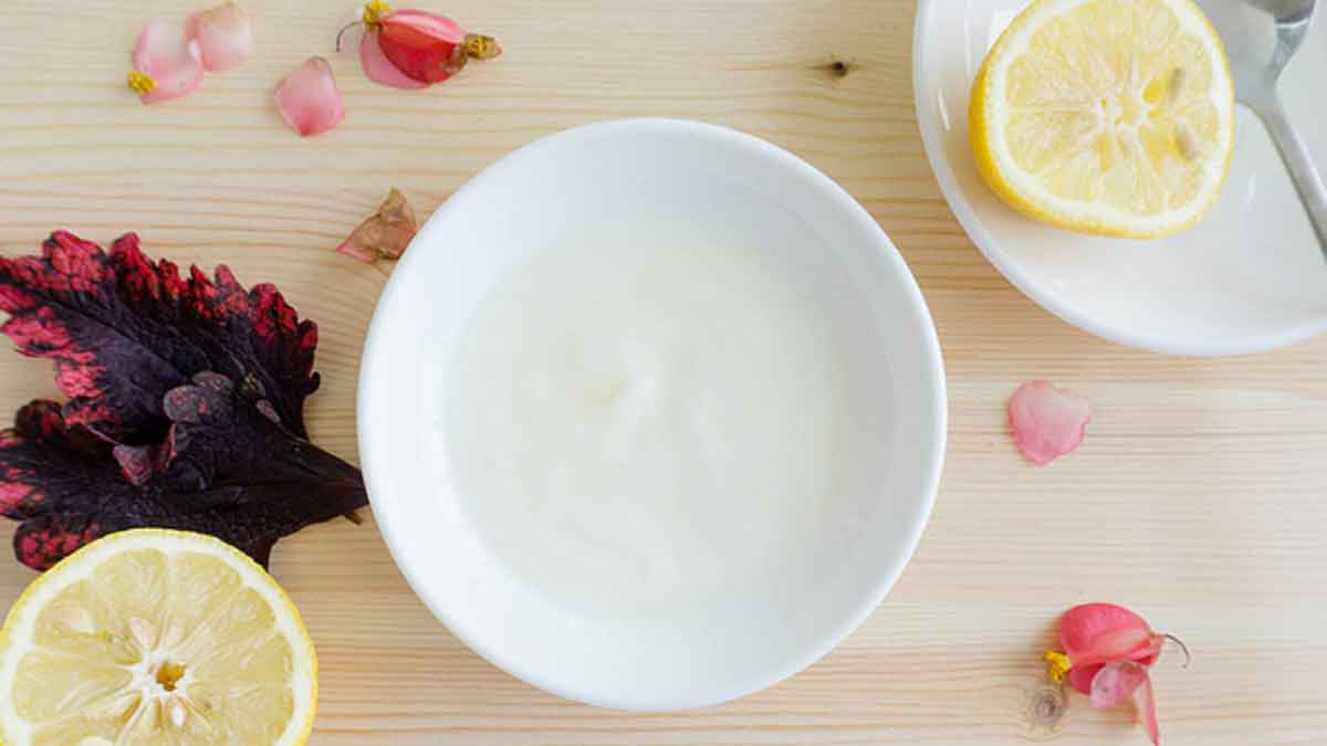 Yogurt and lemon are beneficial for hair for these 3 reasons