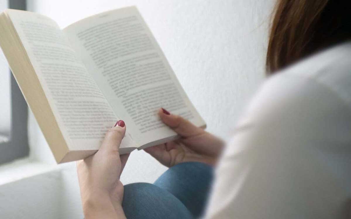 10 Best Mental Health Books That Will Benefit Your Mental Health