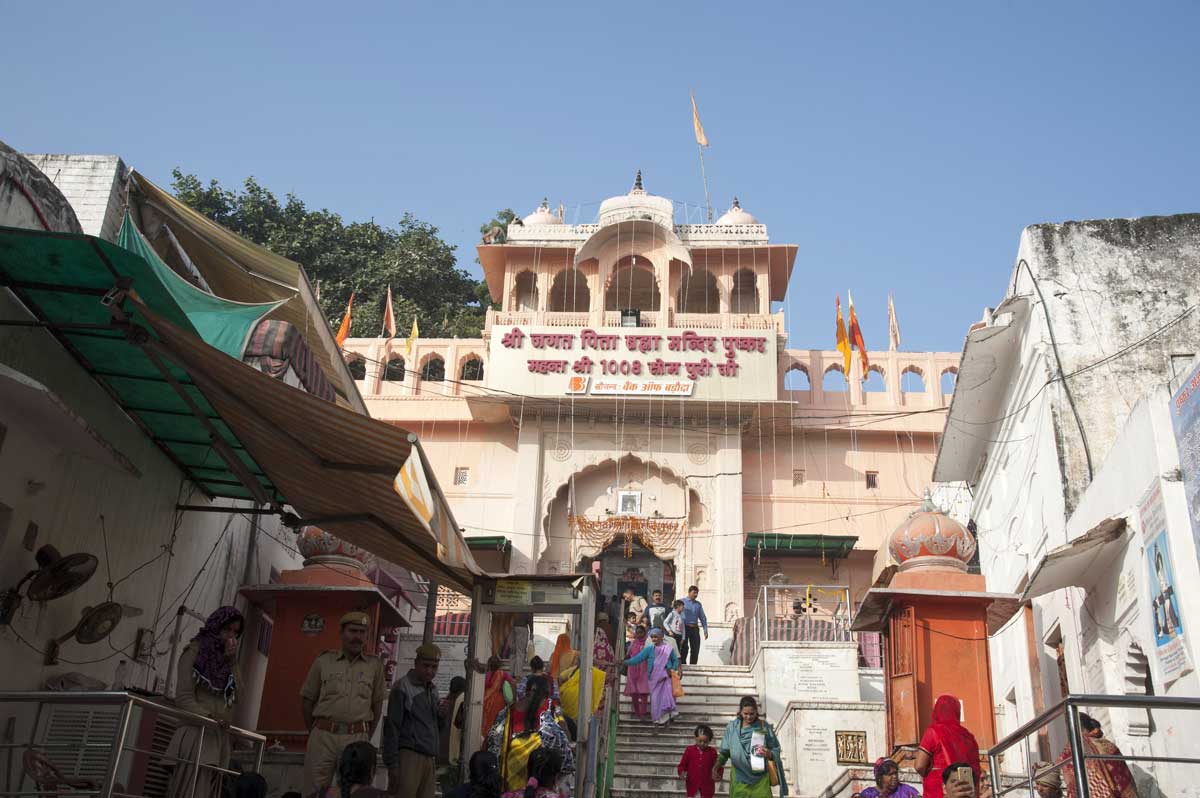 12 famous temples of Rajasthan, their importance and places