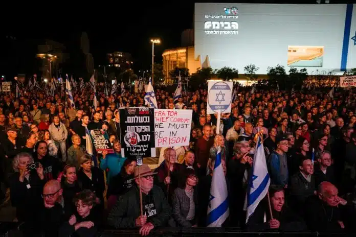 People protested against the government in Israel