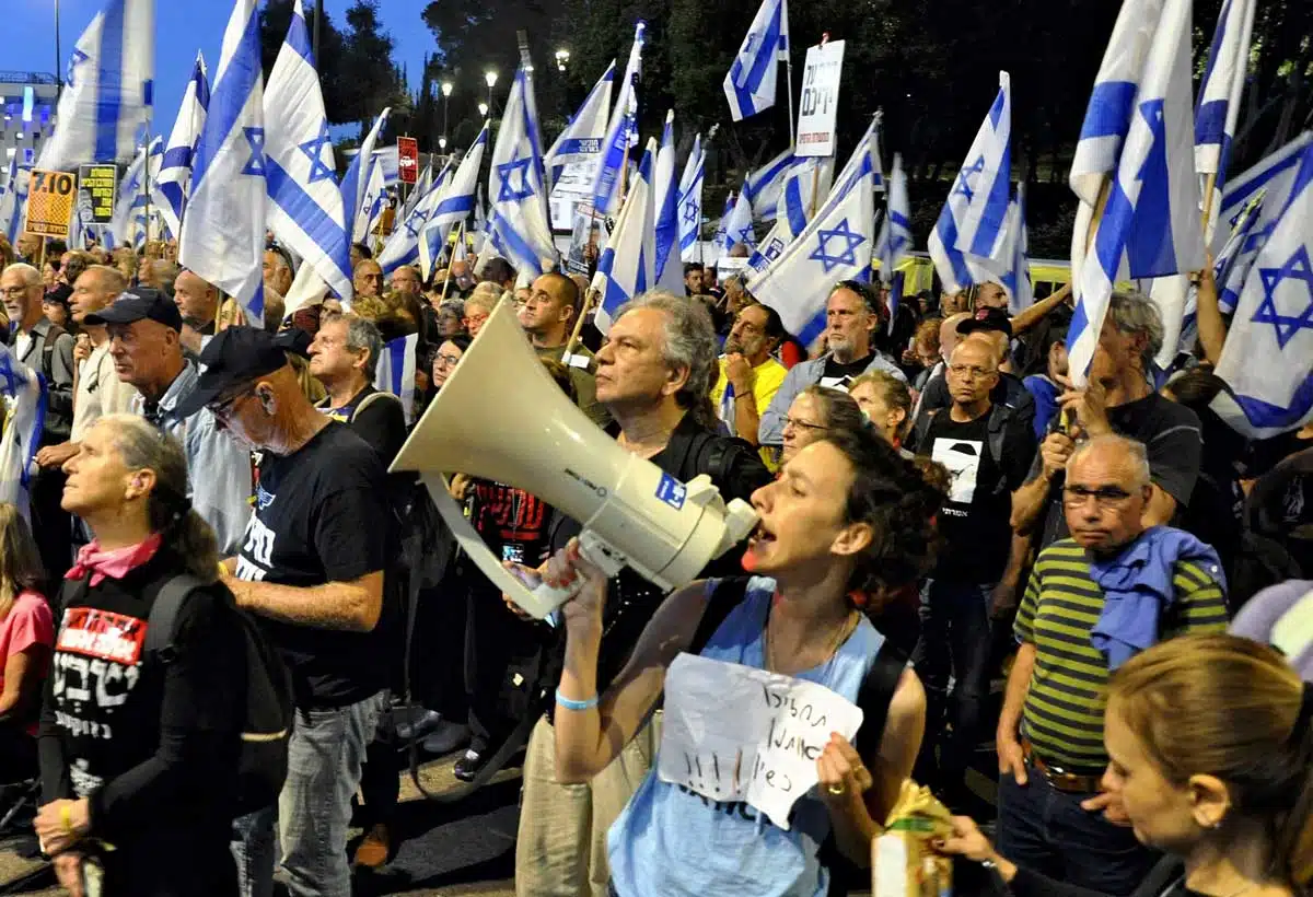 People protested against the government in Israel