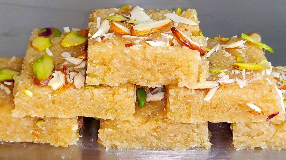 1 kg of Halwai-like Barfi using 1 bowl of semolina in a new way using less ghee 