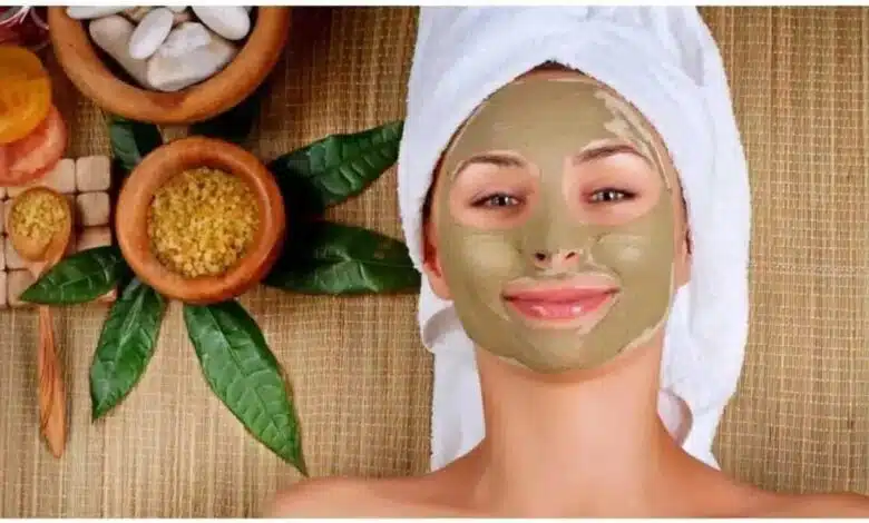 5 benefits of applying Multani mitti mixed with rose water