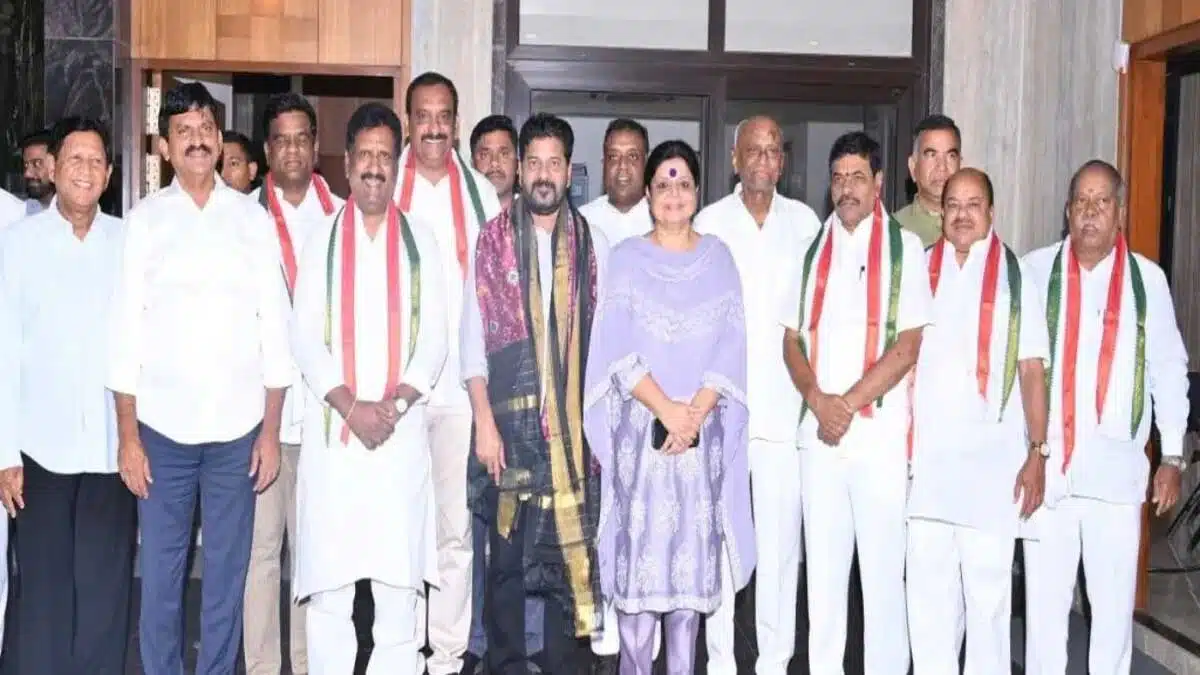 6 BRS MLAs join Congress in Telangana