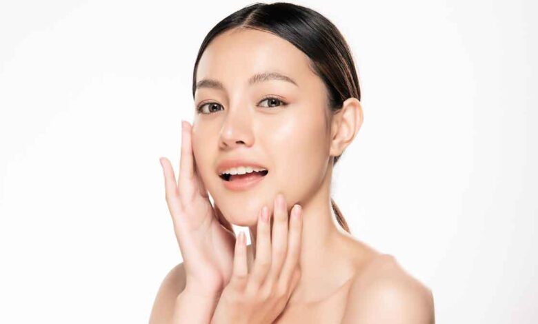 8 Proven Ways to Brighten Your Skin During Monsoon