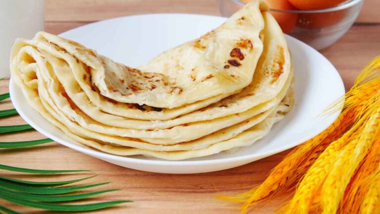 Roti के साथ परोसे जाने वाले 8 स्वादिष्ट उत्तर भारतीय करी