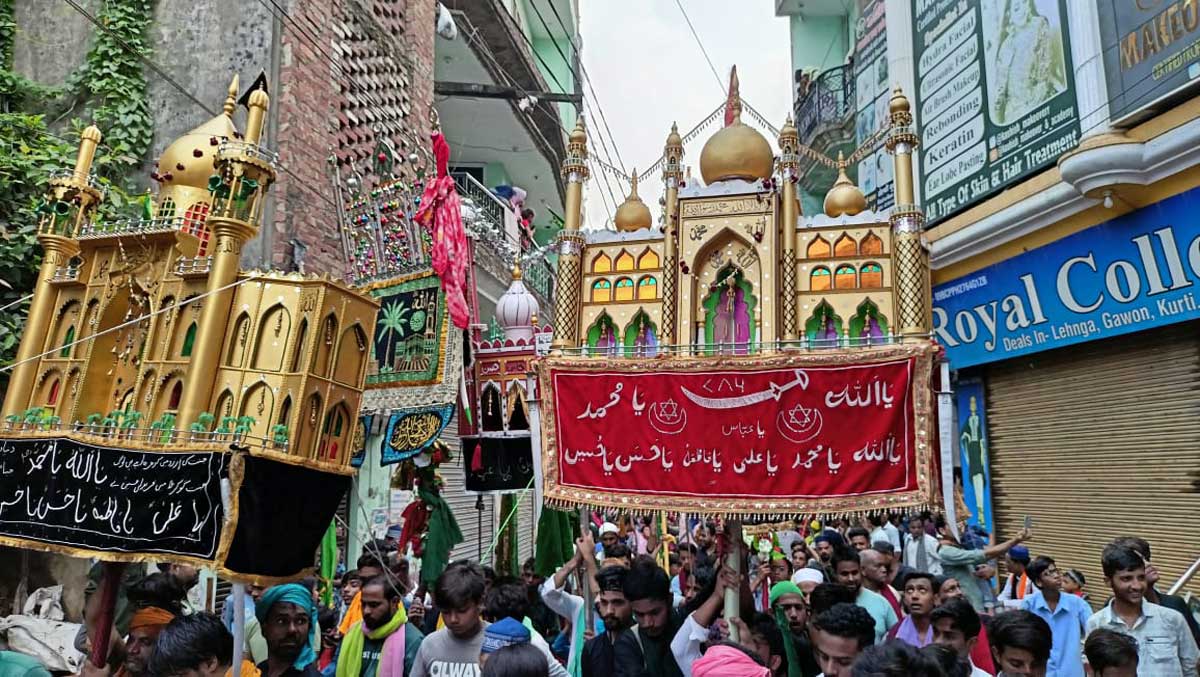 Alam procession taken out in memory of Hazrat Abbas in Sambhal