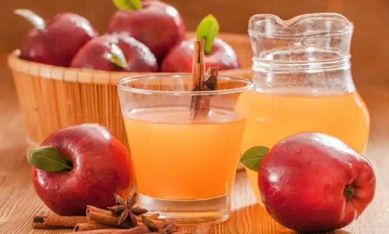 Benefits of drinking apple cider vinegar mixed with lukewarm water